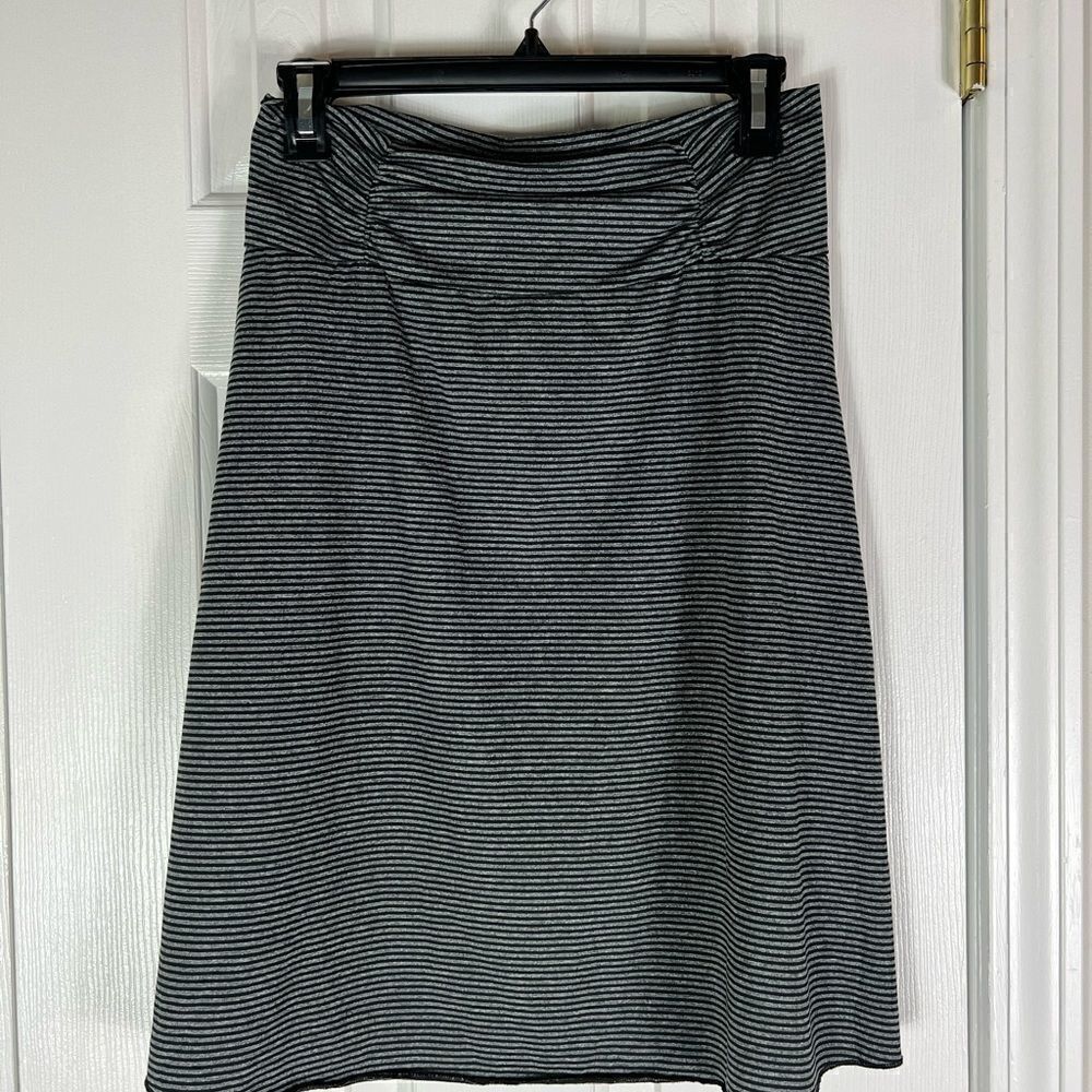 Tranquility Womens Skirt Size Small